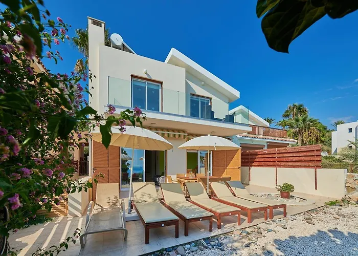 Azura Sunrise By Ezoria Villa *