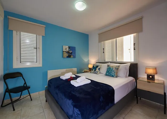 Azura Sunrise By Ezoria Villa