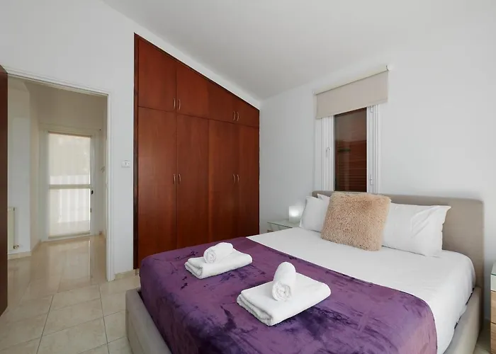 Azura Sunrise By Ezoria Villa