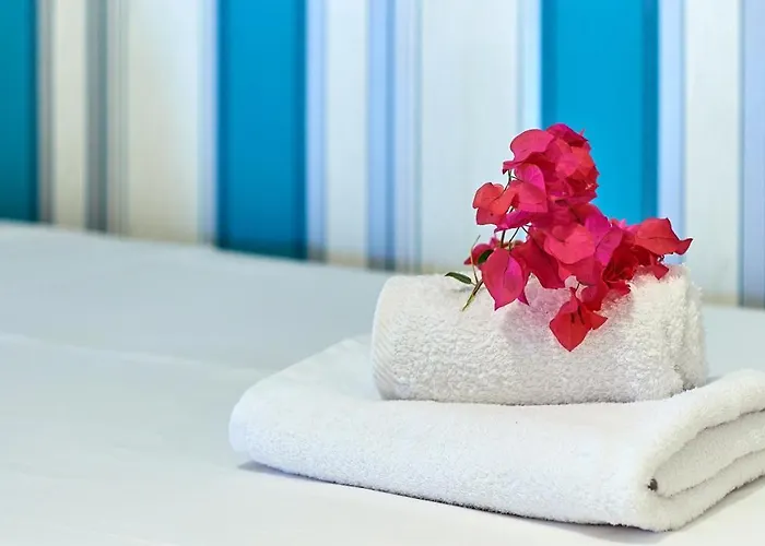 Villa Azura Sunrise By Ezoria *