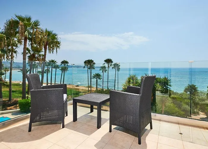 Azura Sunrise By Ezoria Villa *